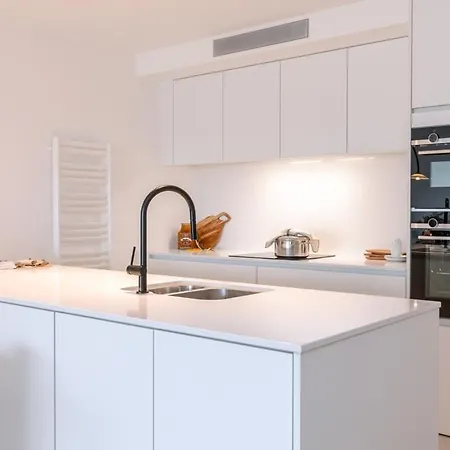 Huswell - Renovated With Sea View And Parking Holiday home *